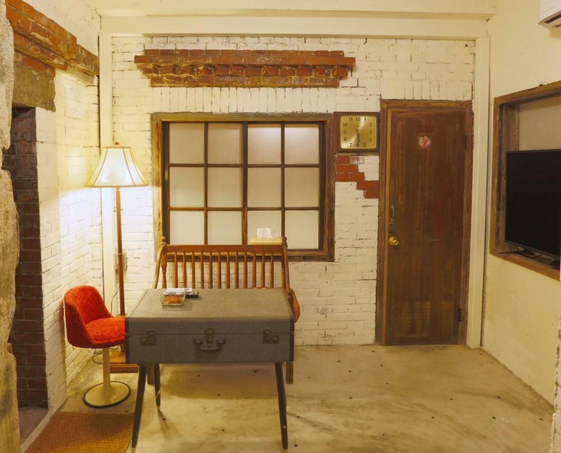 台南赤崁月樓tainan Moon House Inn Exterior foto